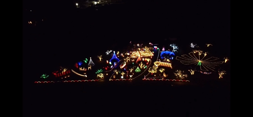 Maywald Christmas Light Display in Austin courtesy of Tacky Light Tour