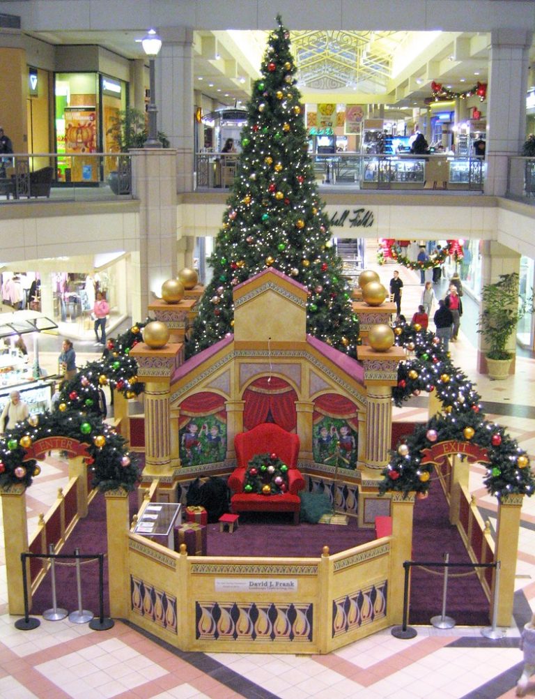 Milwaukee Christmas Decorations